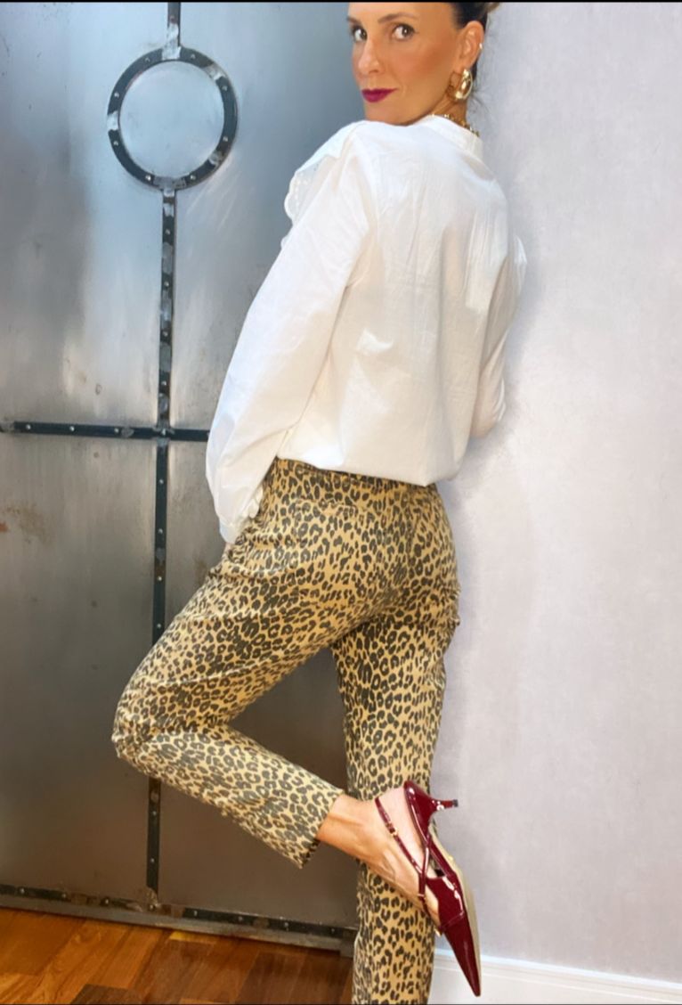 Calça Leopard